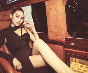 Minh Hằng diện trang phục phá cách, đứng đầu top sao đẹp