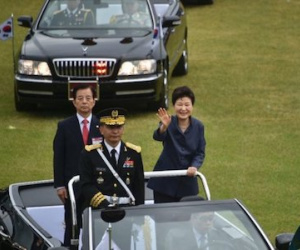 Tổng thống Hàn Quốc kêu gọi dân Bình Nhưỡng rời đất nước