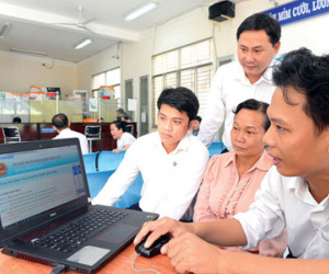 TP.HCM triển khai thủ tục nhà đất trực tuyến: Một cửa qua mạng