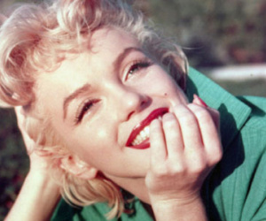 Những chứng cứ về mối tình "bí ẩn" giữa "quả bom sex" Marilyn Monroe và anh em nhà Kennedy