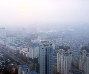 Khói rơm rạ bao phủ cửa ngõ Hà Nội