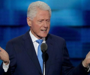 Ông Bill Clinton bất ngờ “nặng lời” với Tổng thống Obama
