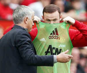 Rooney: "Mourinho loại tôi là đúng, được chưa?"