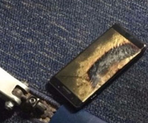 Máy bay sơ tán khẩn vì Samsung Note 7 bốc khói