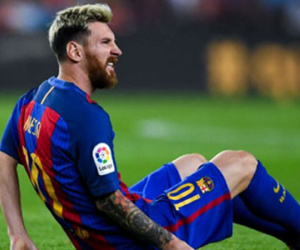 Messi bị chê thiếu ý thức tự bảo vệ, dẫn đến chấn thương