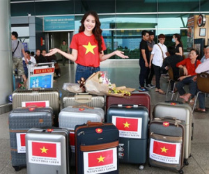 Nam Em mang 150 kg quần áo sang Philippines thi nhan sắc
