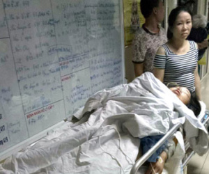 Bắt người chồng chém vợ vì không trả lời tin nhắn