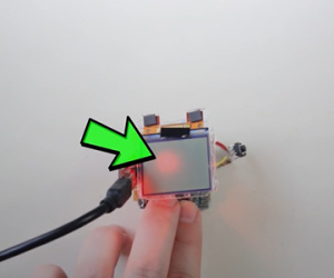 Hacker biến cục gạch Nokia thành smartwatch