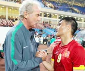 HLV Riedl: "Việt Nam là ứng viên nặng ký vô địch AFF Cup 2016"