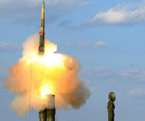 Đạn của hệ thống S-300VM khiến S-400 hít khói