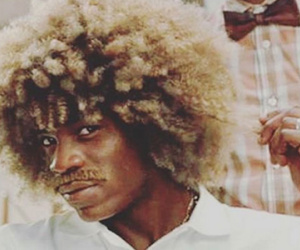 Balotelli tính nuôi tóc kiểu "đầu rơm" của Valderrama