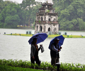 Hà Nội đón không khí lạnh,TP.HCM nguy cơ ngập nặng
