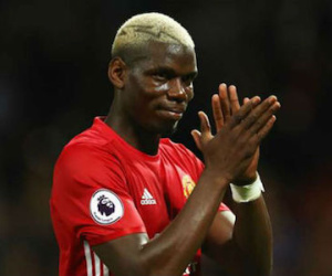 Pogba lại khoe tóc mới, fan MU nổi giận