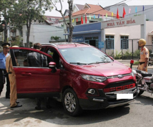 Tài xế Uber loan tin giúp nhau né CSGT