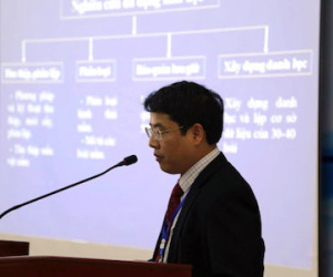 Tân giáo sư trẻ nhất 2016 Trần Đình Thắng