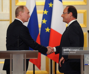 Vì sao ông Putin bất ngờ hủy chuyến thăm Pháp?