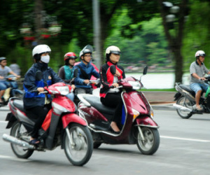 Miền Bắc trời mát, miền Trung mưa rất to