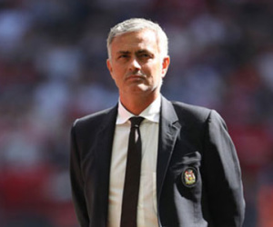 M.U chịu thiệt về thể lực hơn Liverpool trước đại chiến