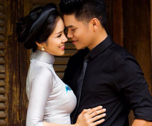 "Phi công trẻ" úp mở chuyện sắp cưới Lê Phương