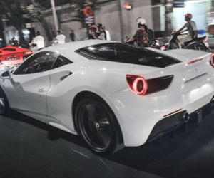 "Siêu ngựa" Ferrari 488 GTB thứ 3 xuất hiện tại Hà thành