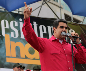 Tổng thống Venezuela: Trump hay Clinton đều chẳng tốt gì cho Mỹ Latin