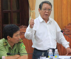 Bố chi cục trưởng, con chi cục phó: Không văn bản nào cấm