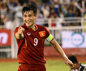 Chuyên gia người Đức khen thể trạng của Công Vinh