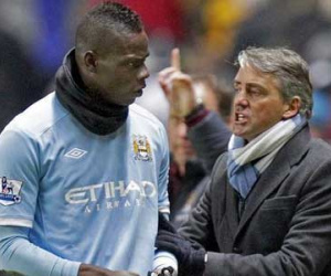 Mancini tiết lộ lý do Balotelli rời Man City