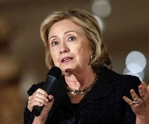 Ứng cử viên Clinton muốn "bao vây" Trung Quốc bằng các hệ thống tên lửa