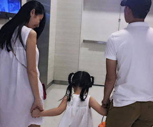 Các fan nghi ngờ Thủy Tiên có bầu lần hai