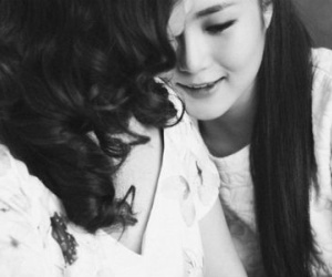 "Con cứ làm "gái ế" thoải mái đi, mẹ cho phép, ế suốt đời cũng được!"