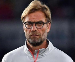 Klopp chơi đẹp với Mourinho trước thềm đại chiến