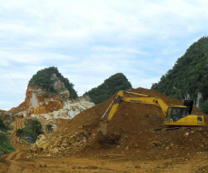Sập mỏ đá ở Nghệ An, 3 người chết