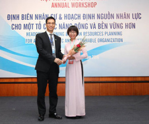 Nữ sinh Ngoại thương chiến thắng cuộc thi viết luận cấp quốc tế