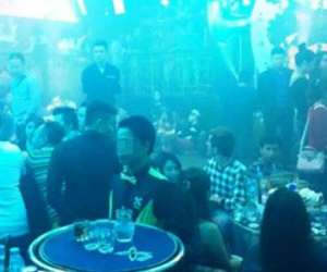Mâu thuẫn ở quán bar, nam thanh niên đâm chết người