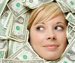 Bỗng có khoản tiền “trên trời rơi xuống”, làm gì để phúc không biến thành họa?