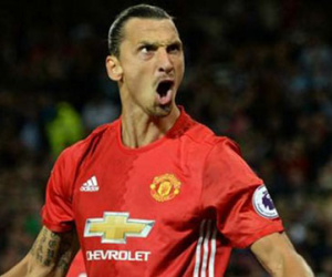 M.U cướp 8 triệu fan từ PSG vì Ibra