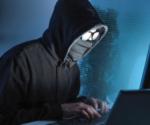 Séc bắt một hacker Nga vì tình nghi tấn công mạng Mỹ