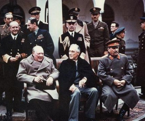 Vì sao chiến dịch ám sát Stalin, Roosevelt và Churchill thất bại?
