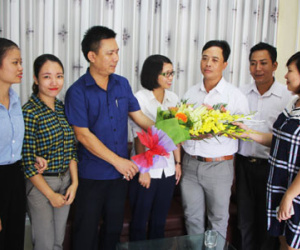 Bồi thường 50 triệu đồng cho người nhiễm HIV “oan”