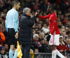 Mourinho chế giễu những người chỉ trích Pogba