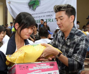 Mr. Đàm: "Nói tôi giả tạo khi từ thiện là người máu lạnh"
