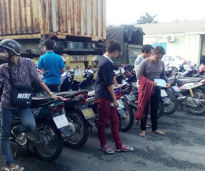 Cảnh sát vây bắt đoàn "bão đêm" ở vùng ven Sài Gòn