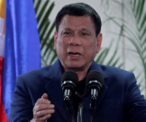 Ông Duterte bảo ngư dân chờ Trung Quốc cho phép trở lại Scarborough