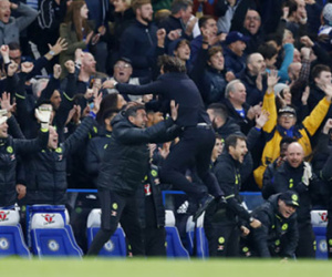 Mourinho xem kiểu ăn mừng của Conte là sự sỉ nhục