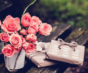 Tử vi thứ Hai (24/10): Niềm vui đến bên Cự Giải