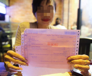 Bệnh nhân nữ khám phụ khoa tố phòng khám tư lừa đảo, dọa sắp ung thư tử cung để moi tiền điều trị