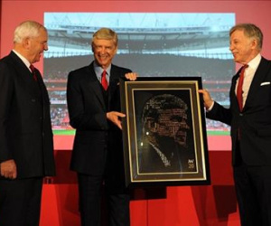 Wenger xin lỗi fan Arsenal vì 20 năm “khổ đau”