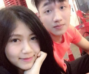 Cô bạn gái xinh như hot girl của đội trưởng U19 Việt Nam
