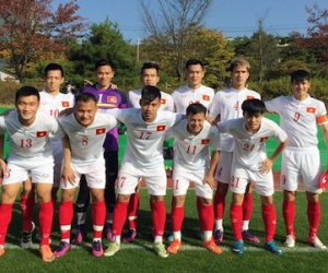 Tuyển Việt Nam thắng đội hạng tư Hàn Quốc 5-2